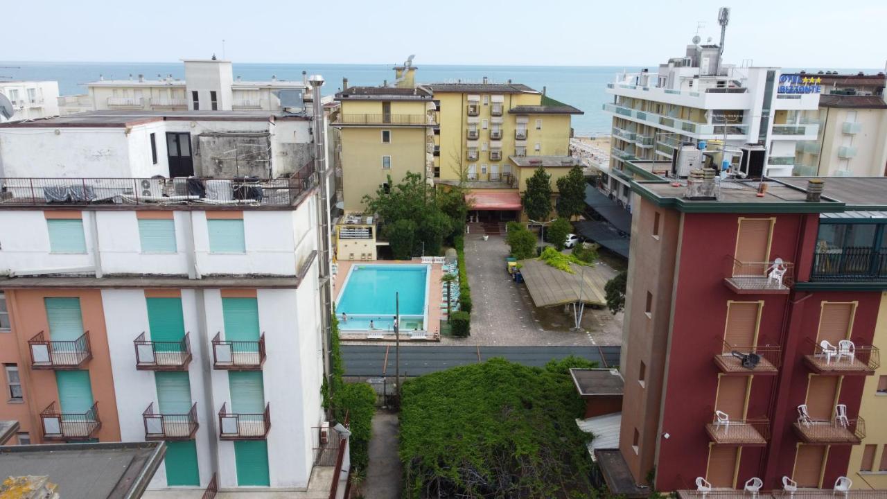 Residence Madrid Lido di Jesolo Kültér fotó